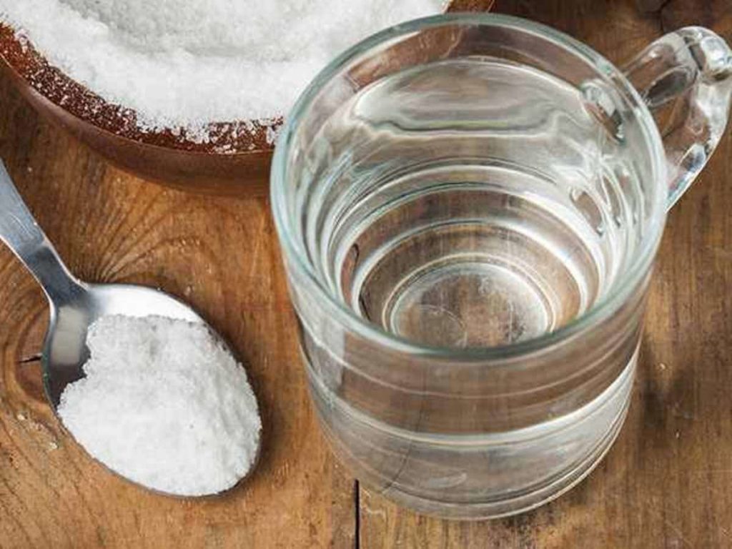 salt and water for weight loss